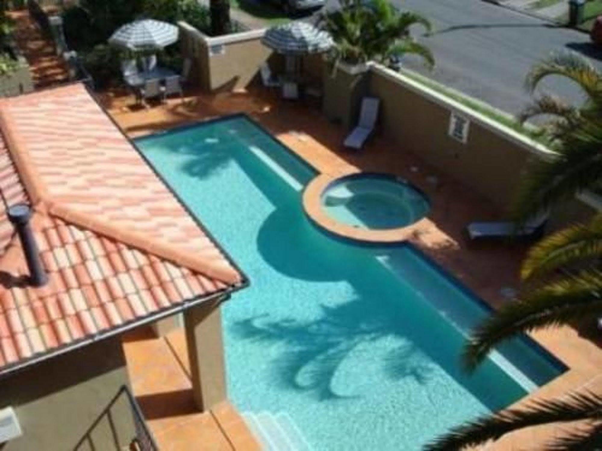 Beaches On Wave Street Gold Coast Esterno foto